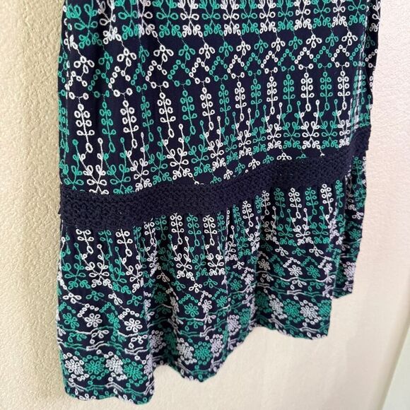 Maeve Anthropologie Embroidered Tank Top Blouse Womens Small Navy Green White - Picture 10 of 13